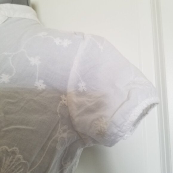 White Floral Embroidered Top - Picture 4 of 11
